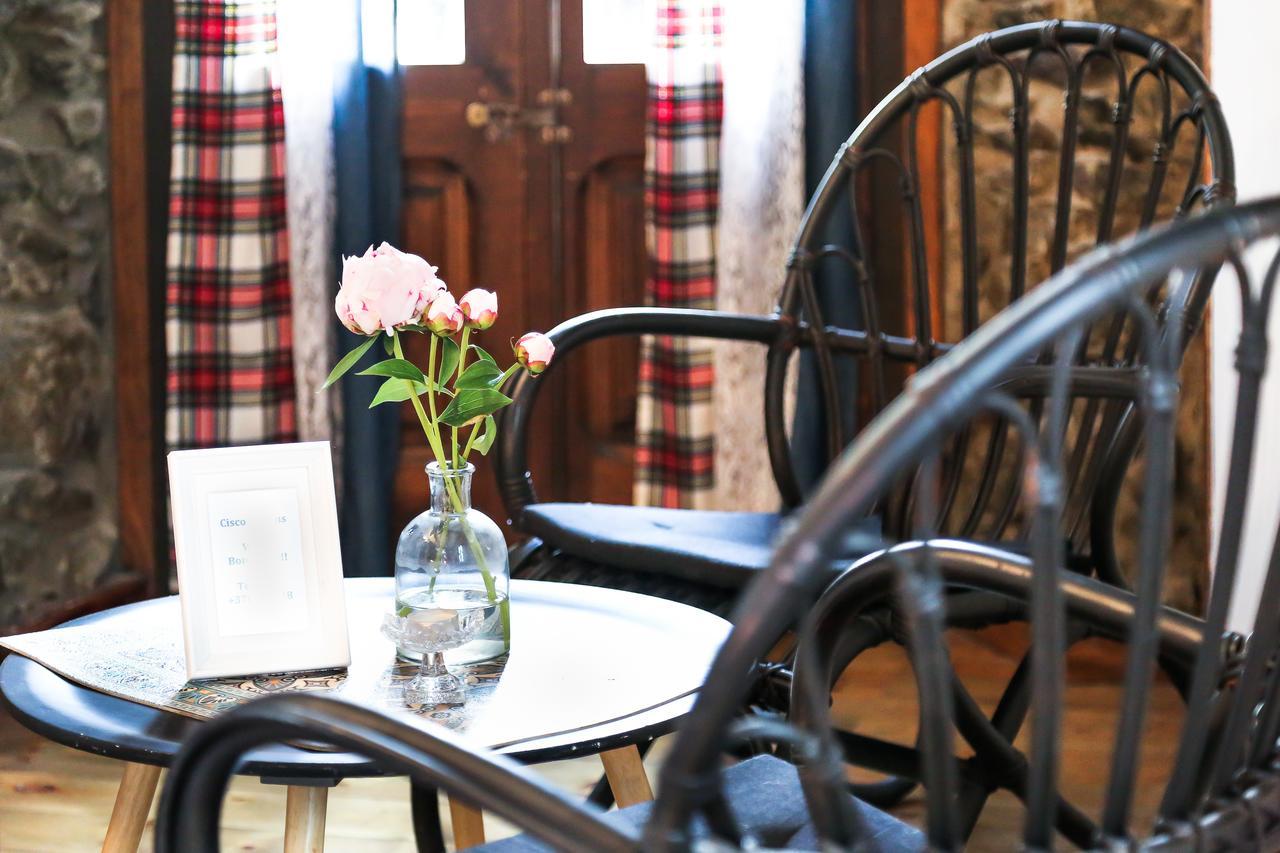 Hostal Cisco De Sans อันดอร์รา ลา เวลลา ภายนอก รูปภาพ