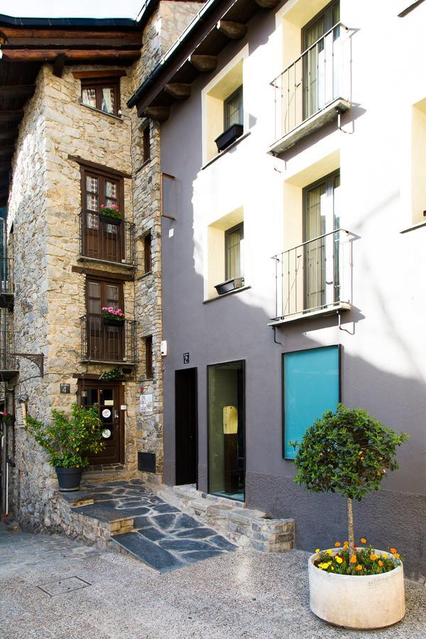 Hostal Cisco De Sans อันดอร์รา ลา เวลลา ภายนอก รูปภาพ